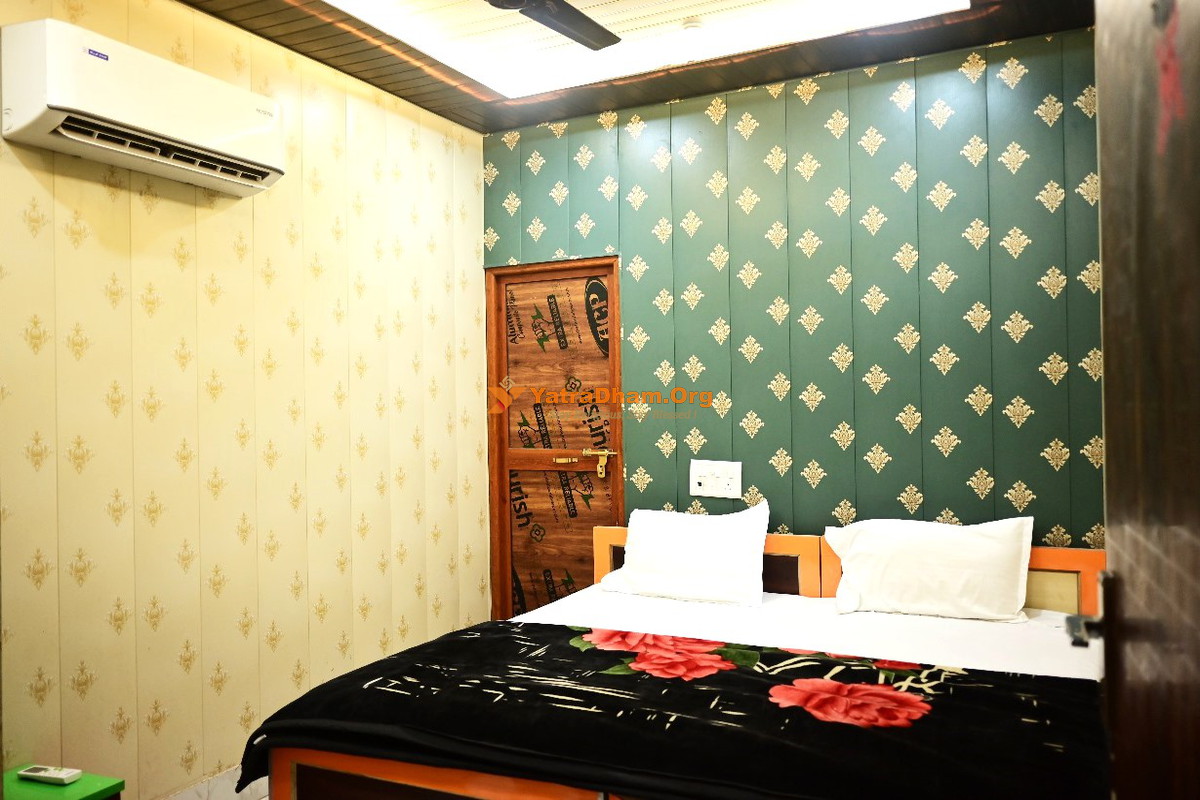 The Mansarovar Paying Guest House Ayodhya