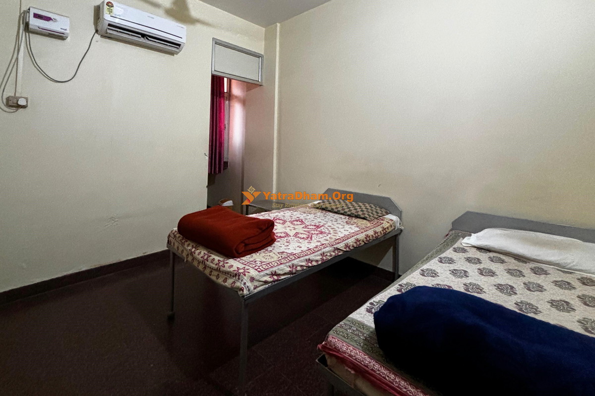 Jangamwadi Math Varanasi 3 Bed Room View