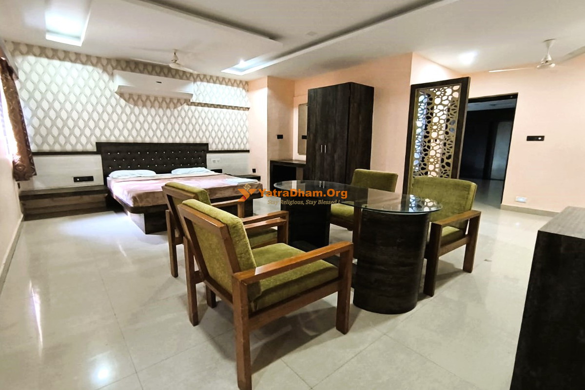 Hotel PBS Grand Hospet  2 Bed Suite AC Room