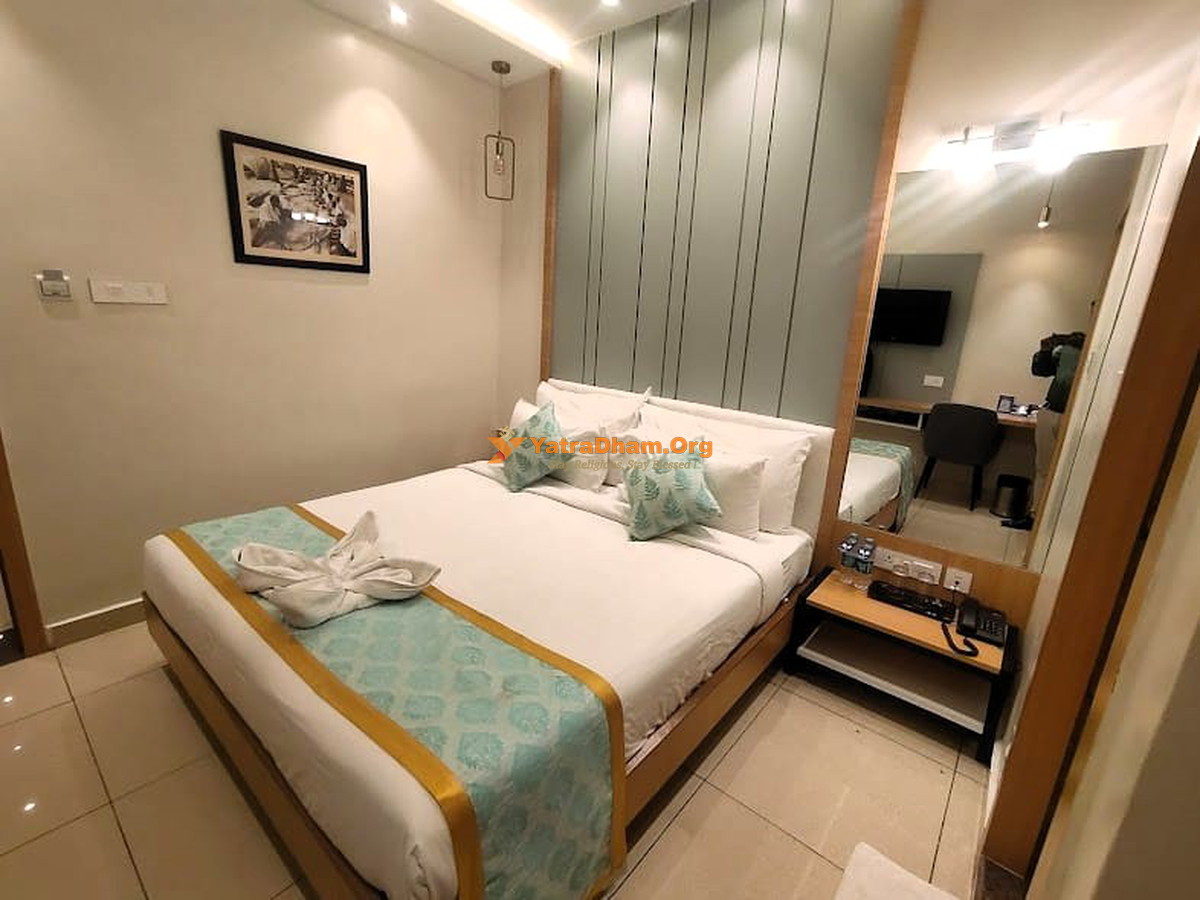 Hotel Sri Krishna Residency Udupi Room
