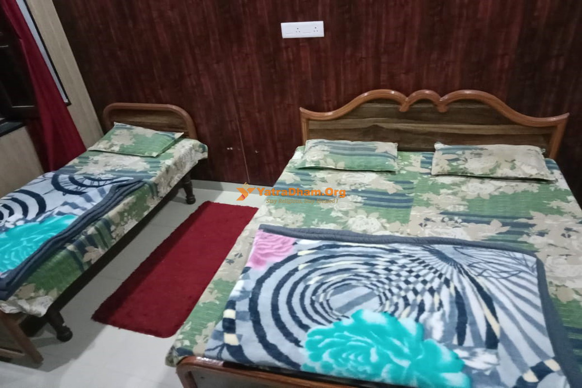 Bhagirathi Hotel Nagrasu (Rudraprayag) 3 Bed Room
