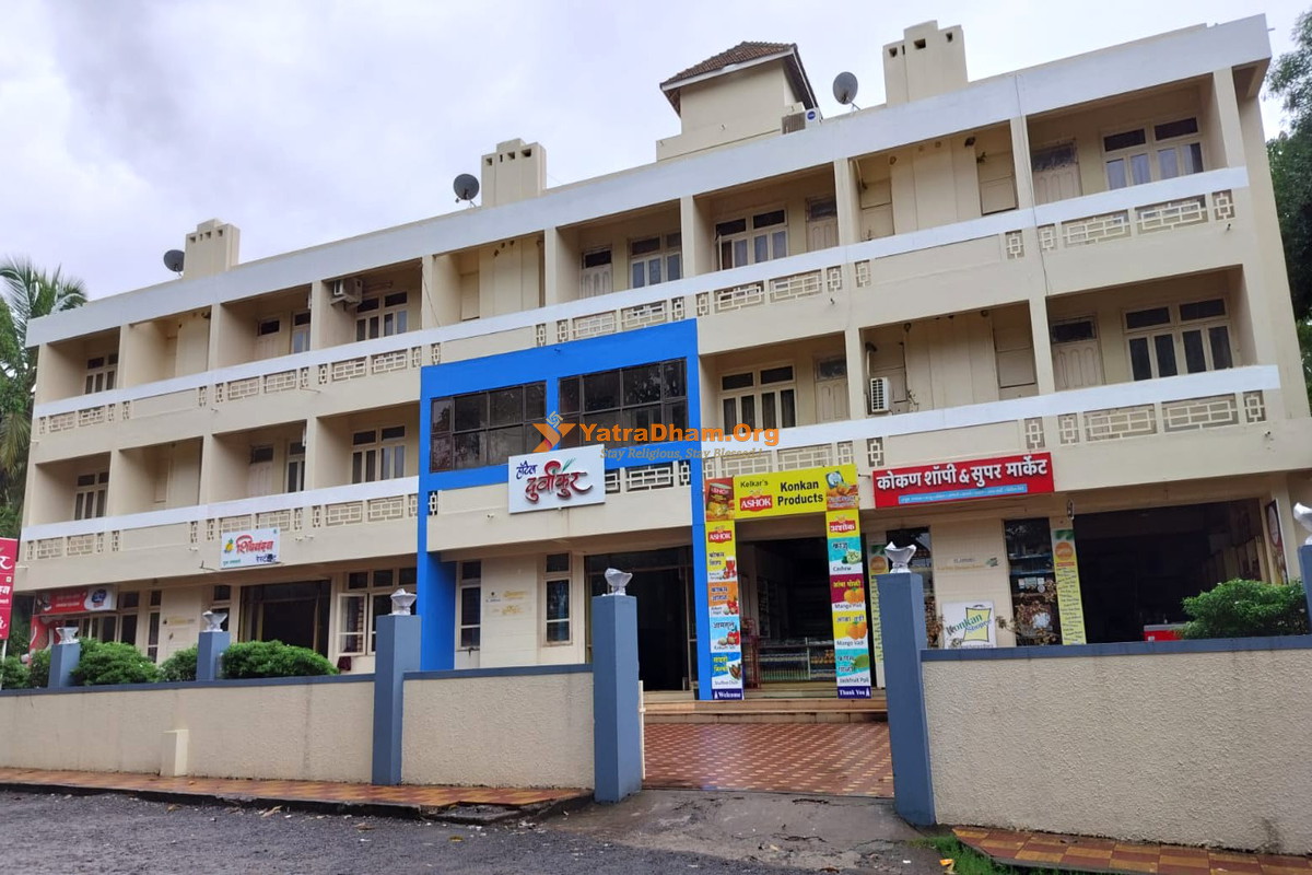 Hotel Durvankur Ganpatipule Building