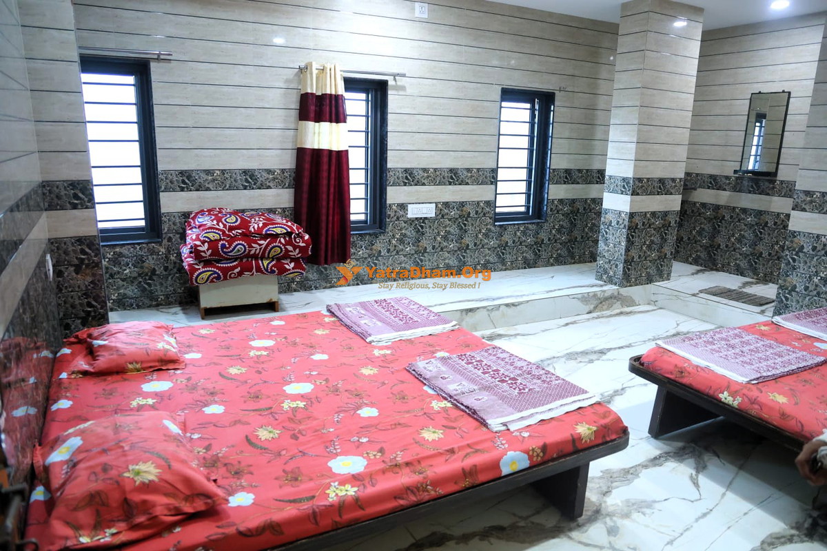 Shri Mannarayan Dharamshala Somnath Room