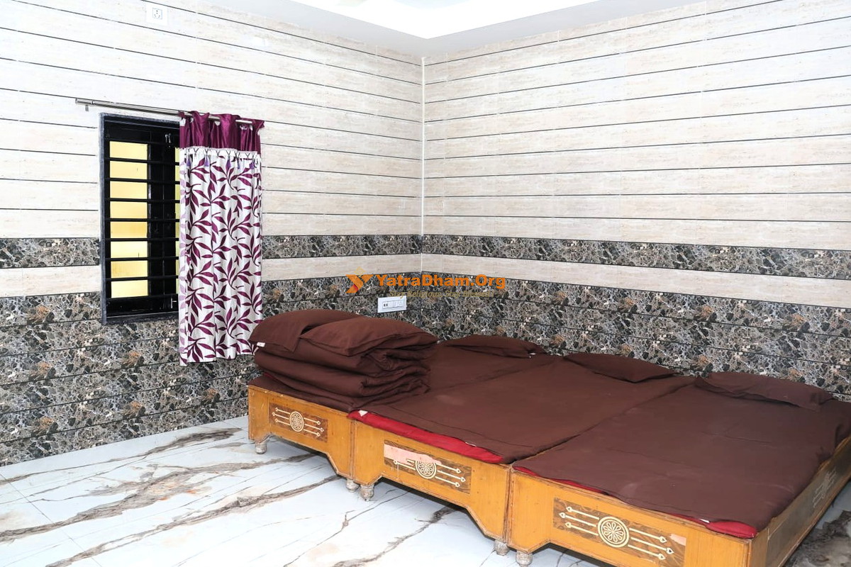Shri Mannarayan Dharamshala Somnath Room