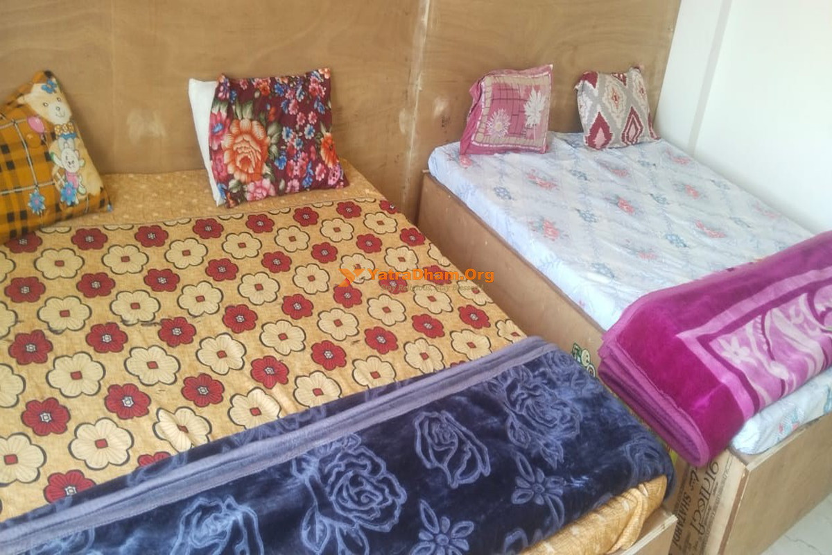 Shri Jagannath Dham Chitrakoot Room