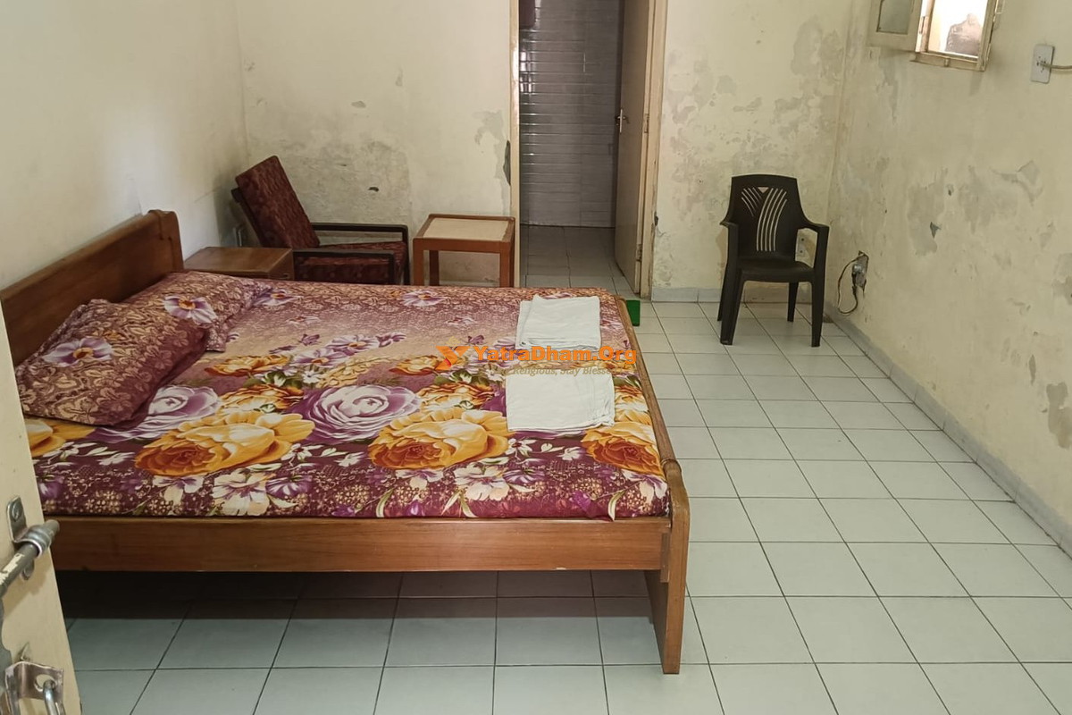 Birla House Dharamshala Haridwar 2 Bed Room