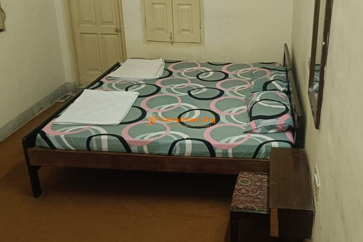 Birla House Dharamshala Haridwar 2 Bed Room