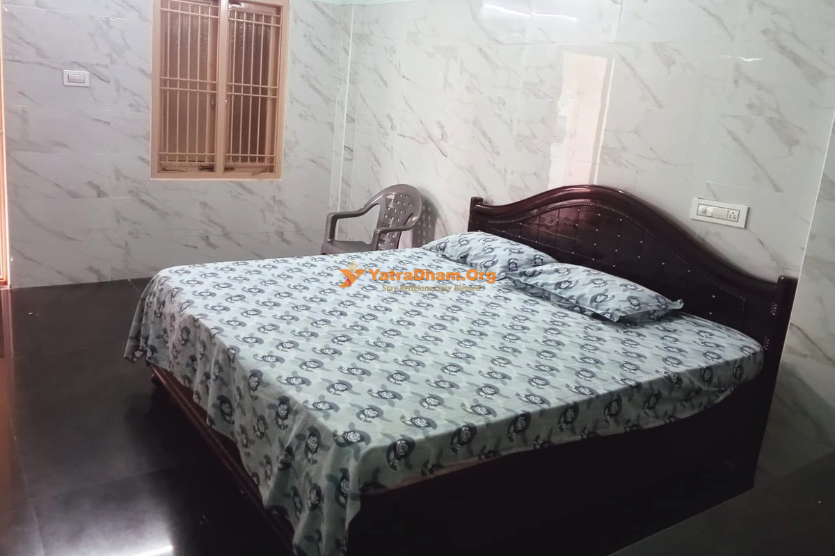 Sri Krishna Devaraya Satram Kondakavuru 2 Bed Room View