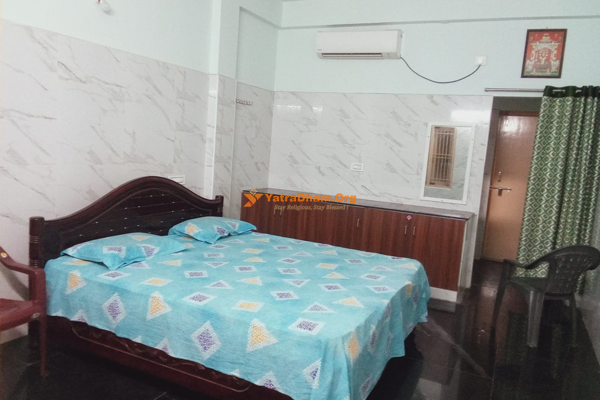 Sri Krishna Devaraya Satram Kondakavuru 2 Bed Room View