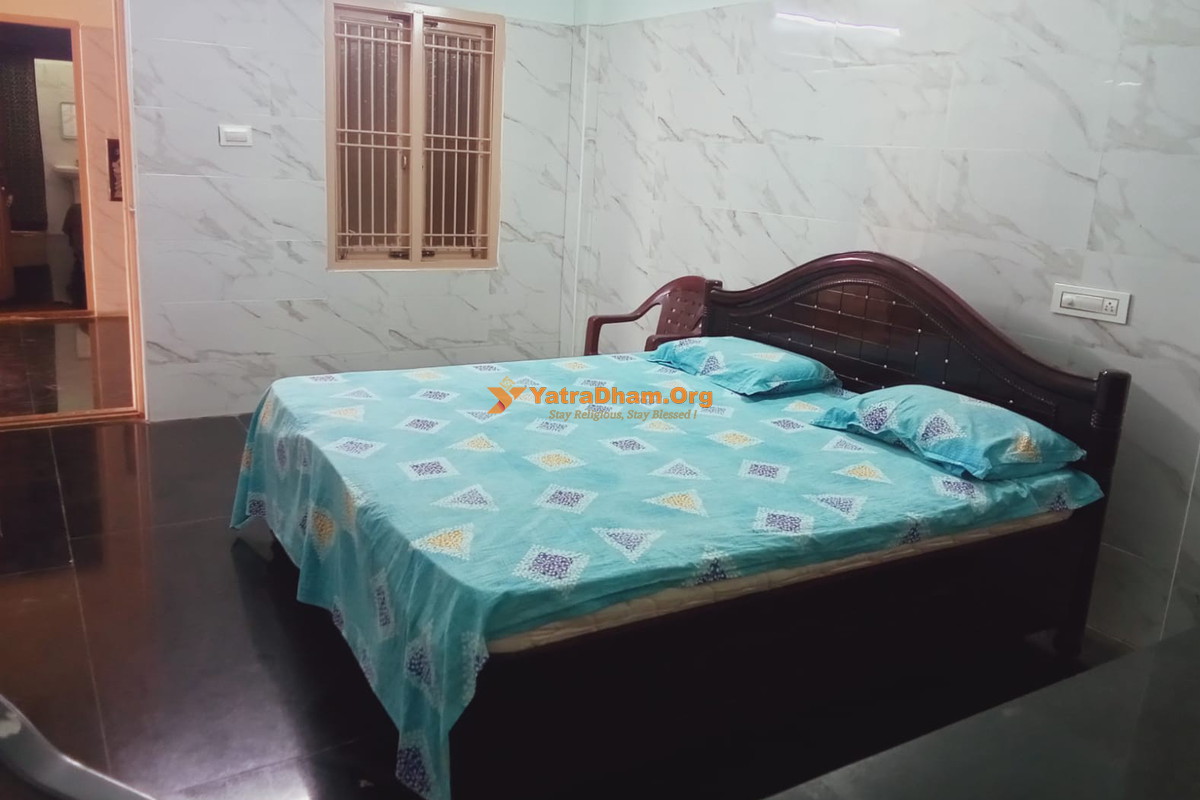 Sri Krishna Devaraya Satram Kondakavuru 2 Bed Room View