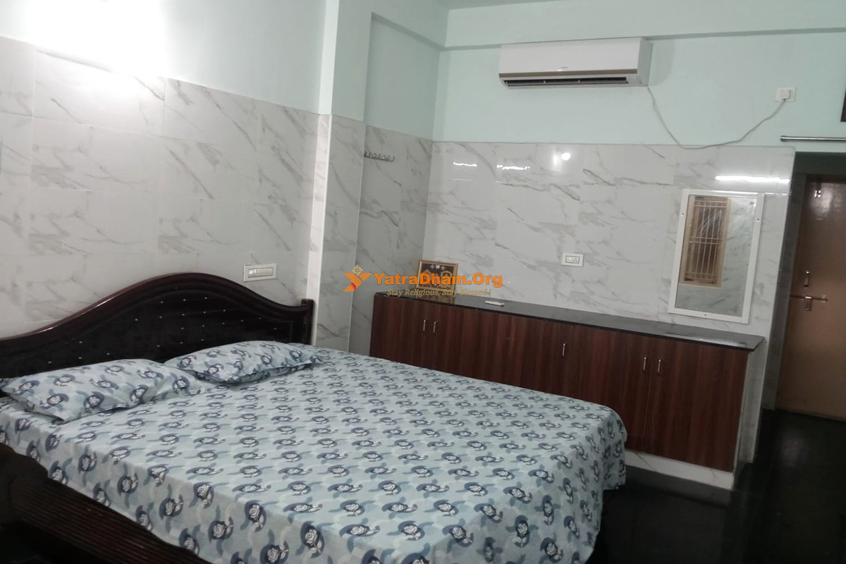 Sri Krishna Devaraya Satram Kondakavuru 2 Bed Room View