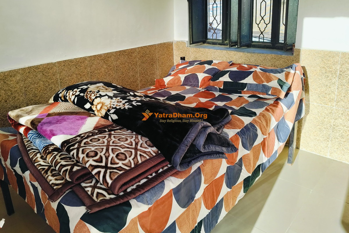 Akhil Bharatiya Bhriguvanshi Brahmin Samaj Dharamshala Pushkar Single Bed Room View