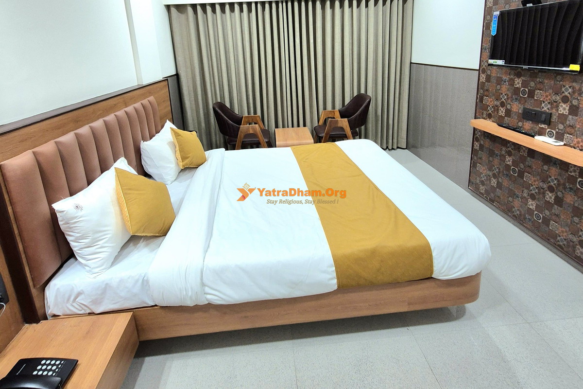 Hotel Sunrise Dwarka 2 Bed Room