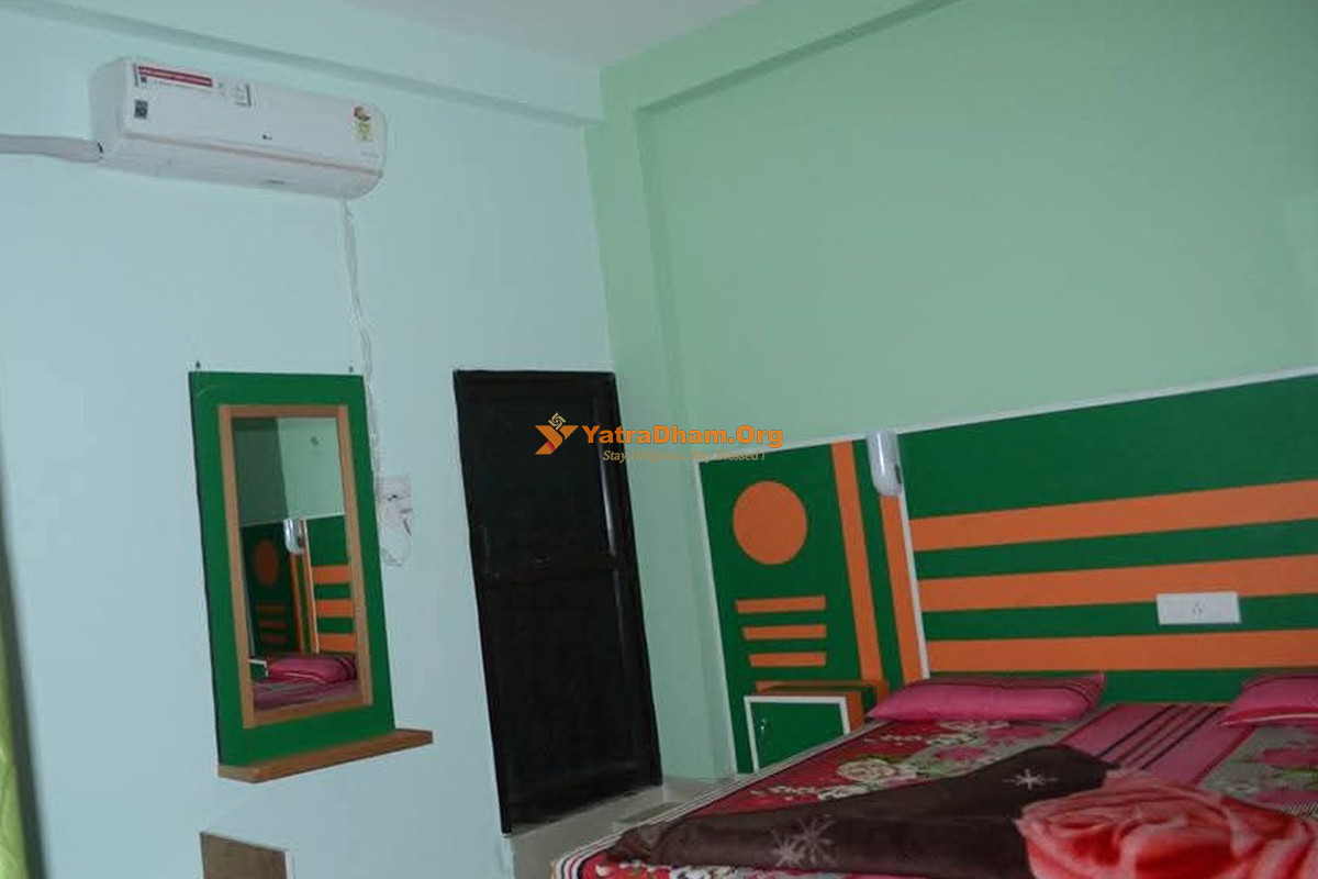 Hotel Royal Inn Chintapurni 2 Bed Room
