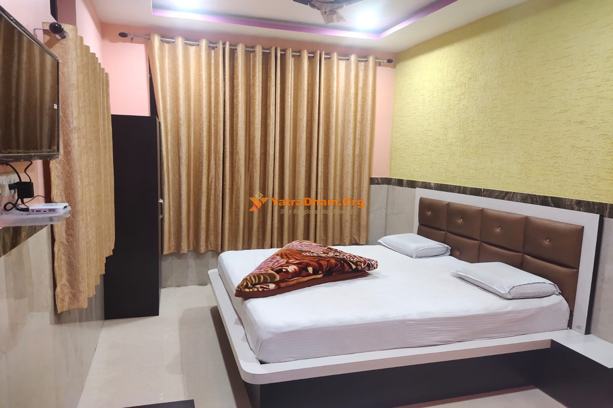 Hotel Utsav Palace Bhadsora 2 Bed Room View