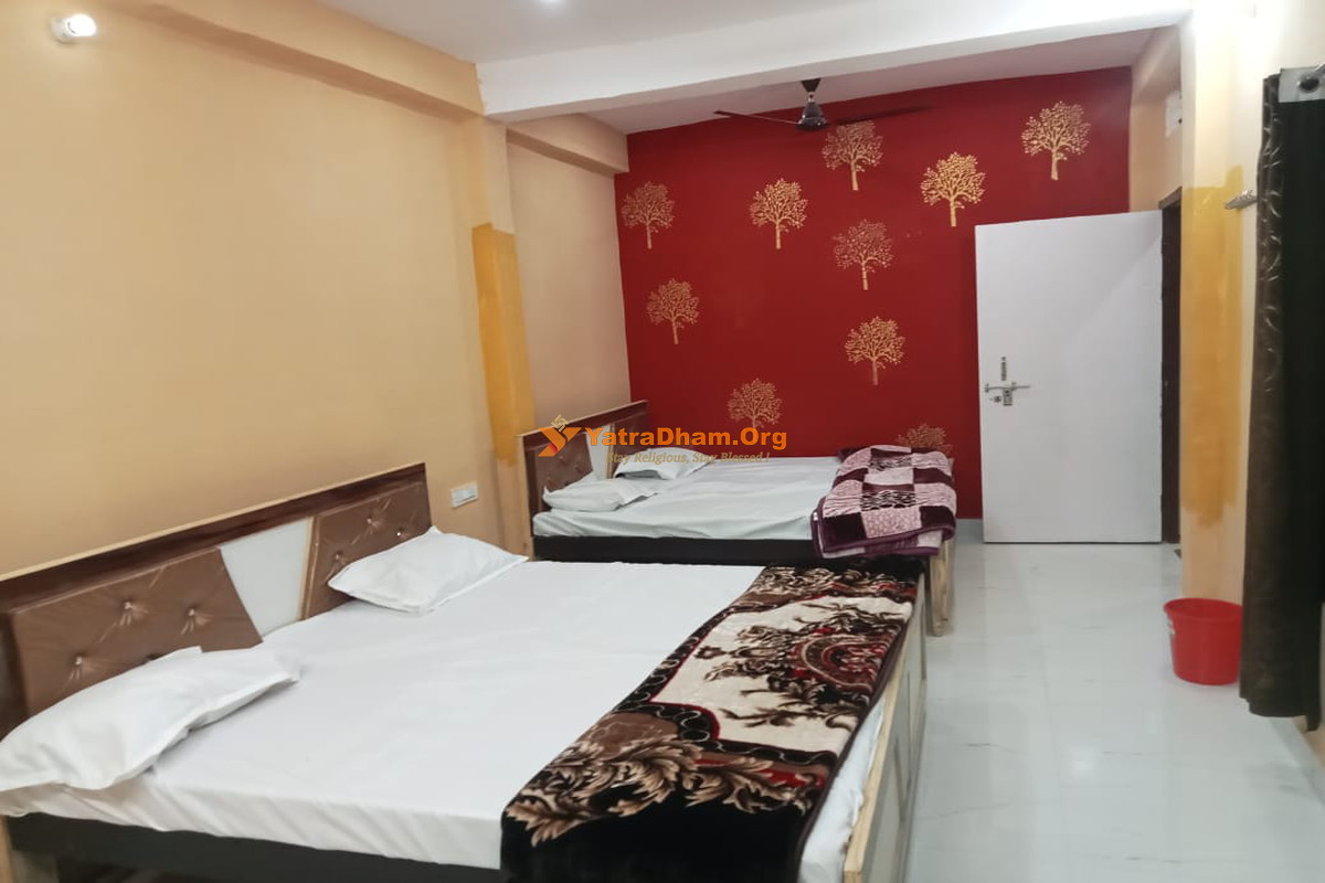 Sainik Dham Naimisharanya Room 4 Bed Room View