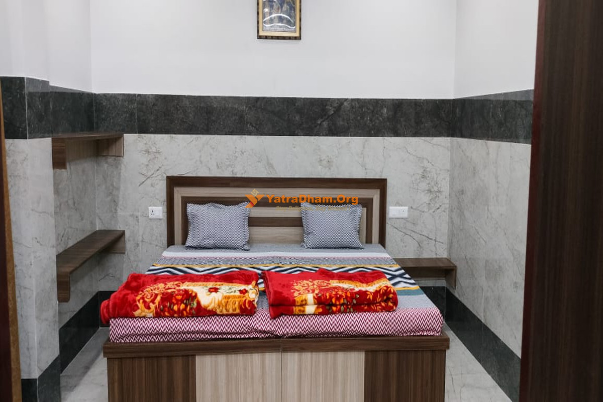 Shri Ramanuj Padachhaya Ayodhya Room