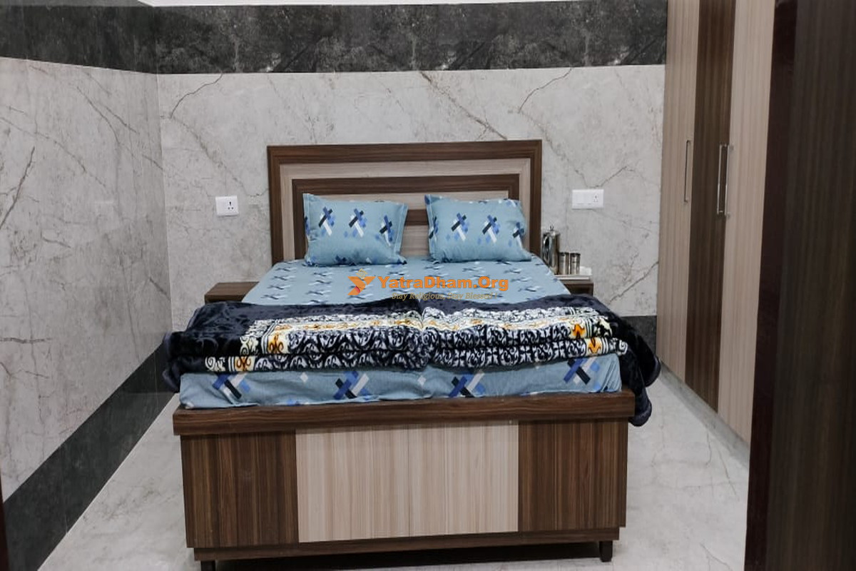 Shri Ramanuj Padachhaya Ayodhya - Book Now!
