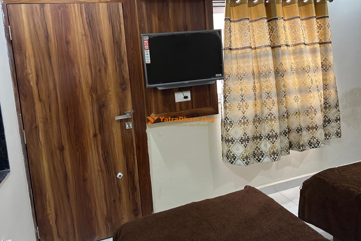 Hotel Harmony Jamnagar 3 Bed Room View