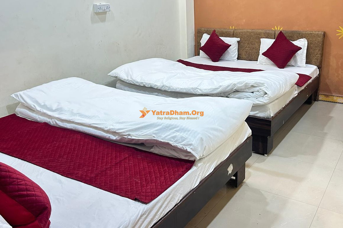 Mahakal Vishram Guest House Ujjain 4 Bed Room View