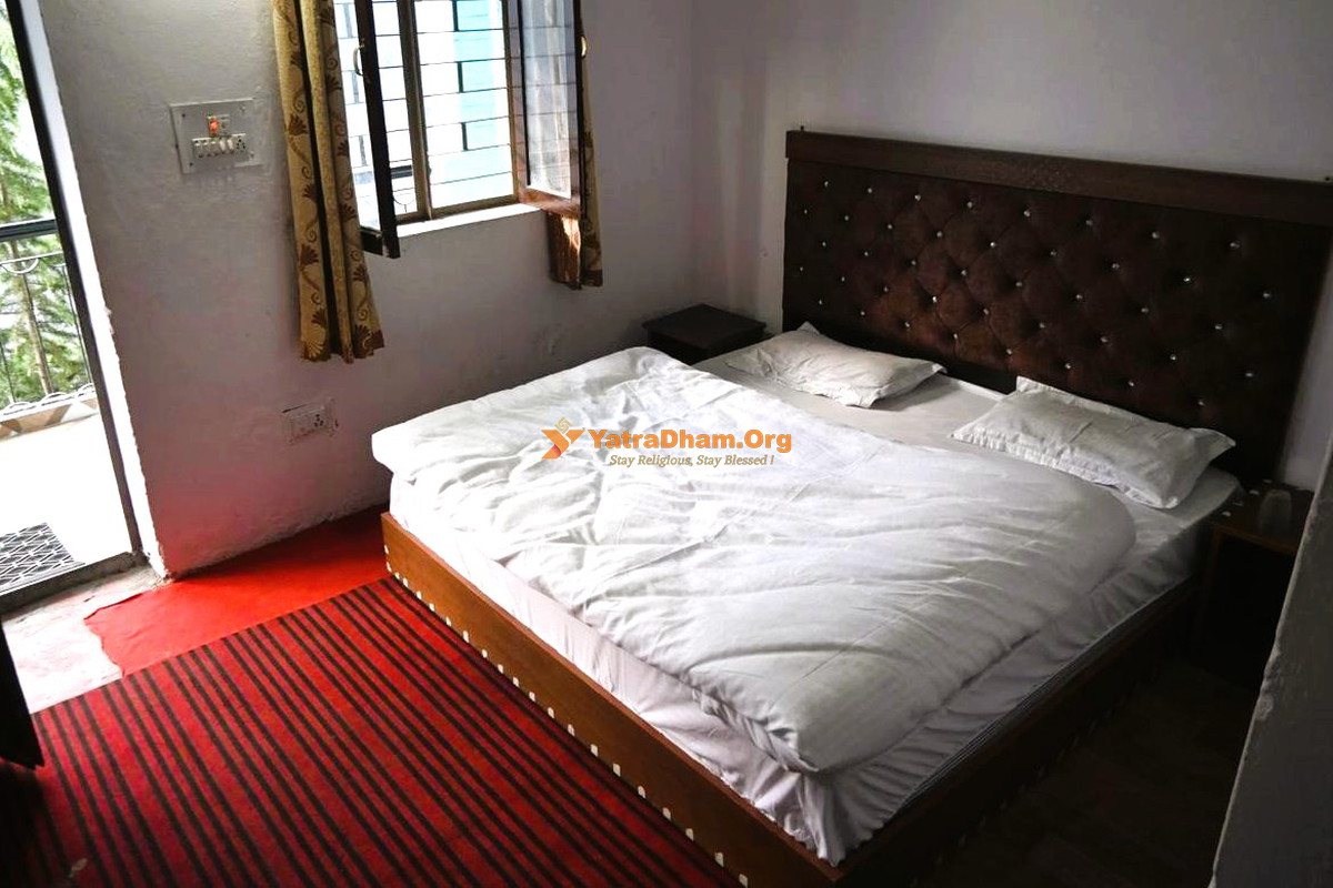 Hotel New Siddharth Joshimath 2 Bed Room View