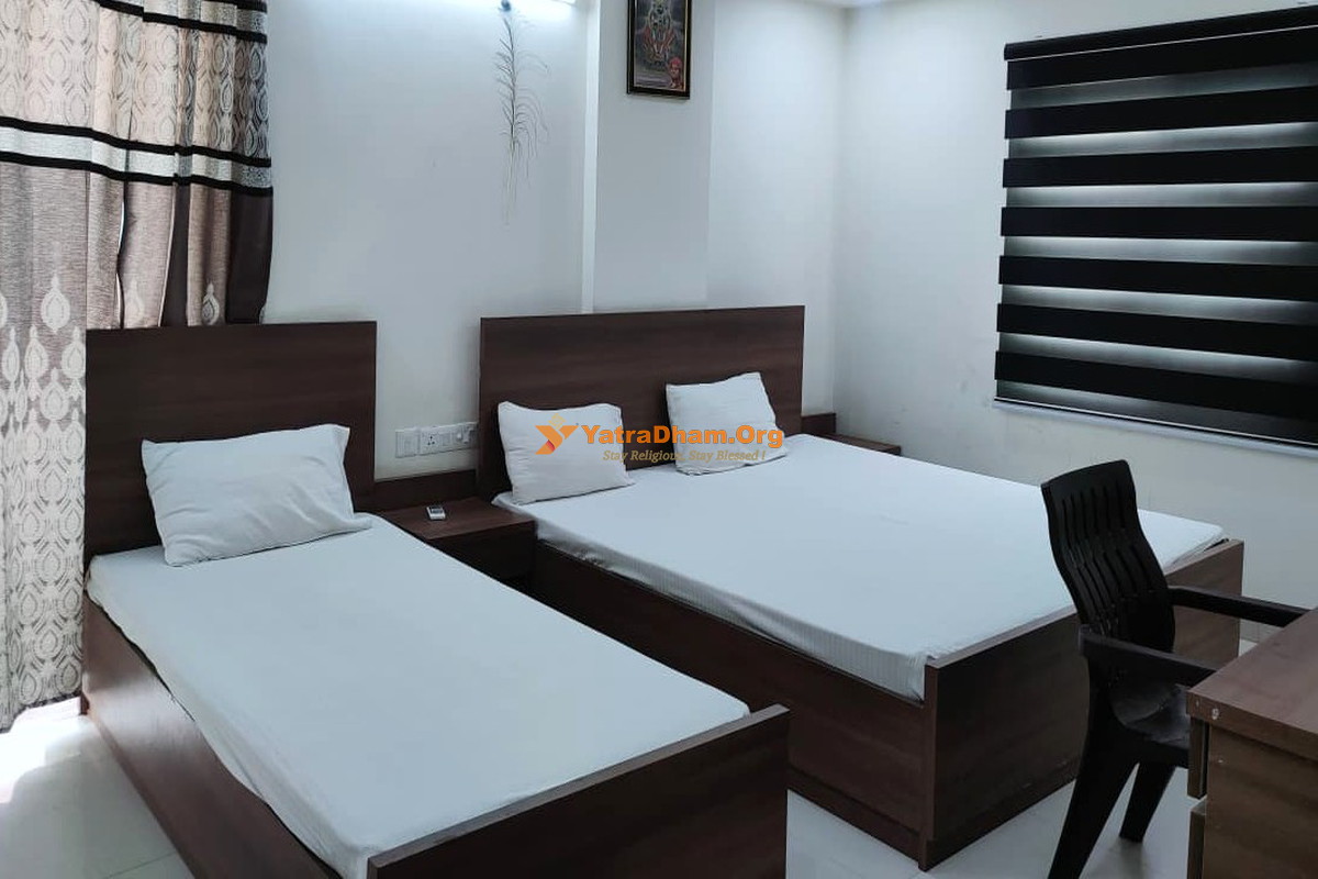 Gokul Dham Vrindavan 3 Bed Room View