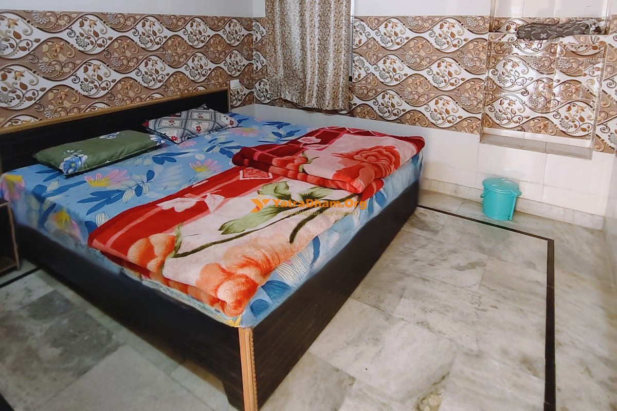 Shri Paramhans Avinashi Hari Gobind Dham Haridwar 2 Bed Room View