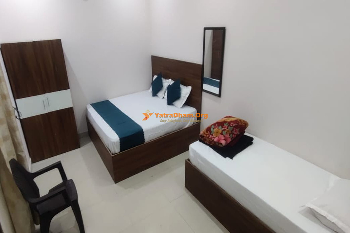 Hotel Shivay Varanasi 3 Bed Room View