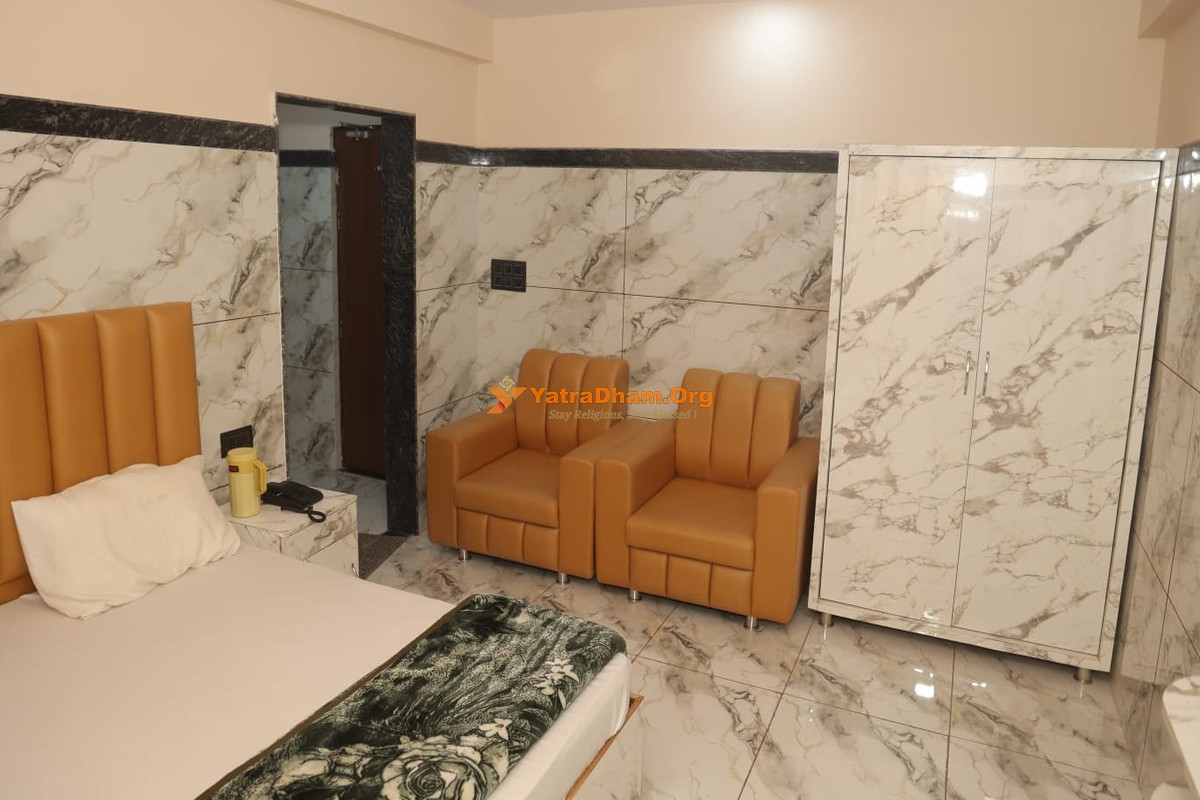 Radha Mohan Kunj Haridwar 2 Bed Room View