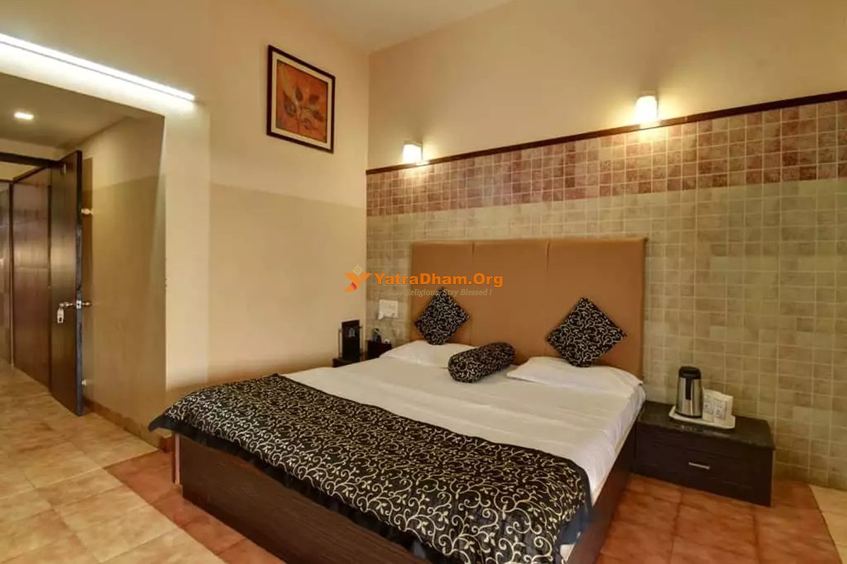 Savshanti Motels Saputara 2 Bed  Room View