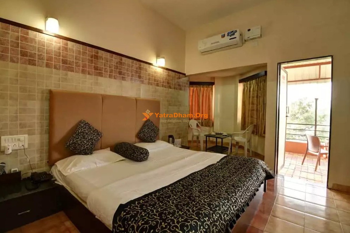 Savshanti Motels Saputara 2 Bed  Room View