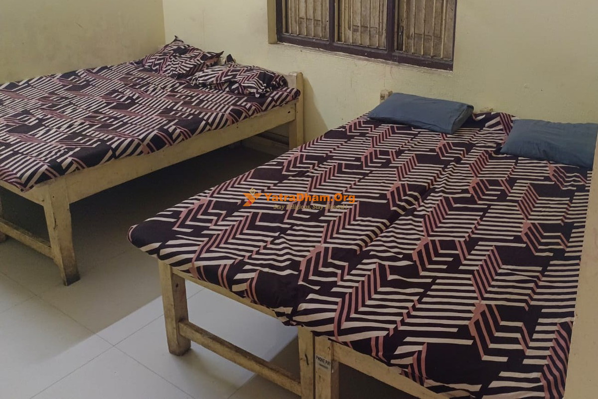 Doodwawala Dharamshala Jagannath Puri 4 Bed Room View