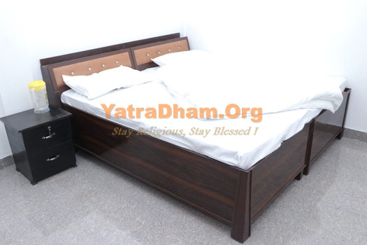 Shyama Palace Yamunotri (Janki Chatti) 2 Bed non-Ac Room