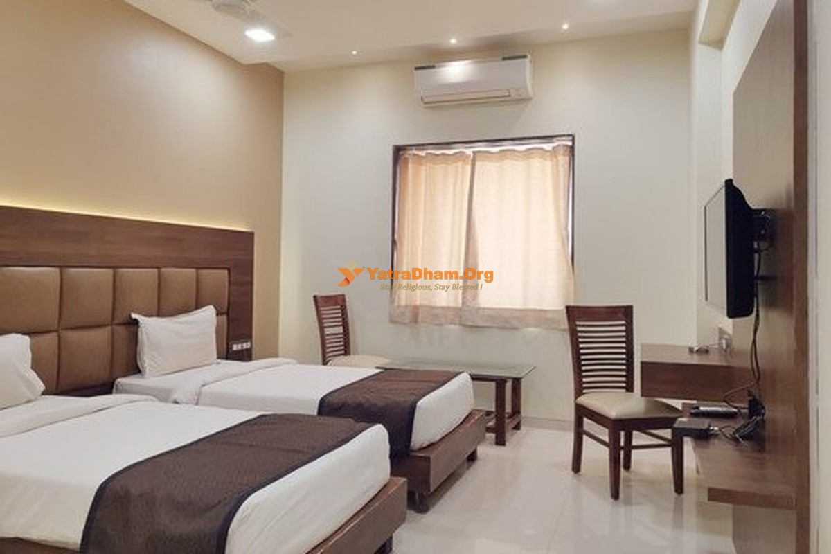 Hotel Harshali Residency Khopoli 2 Bed Room View